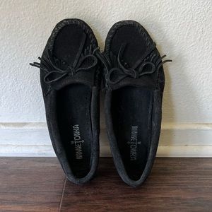 Minnetonka Kilty Hardsole shoe
